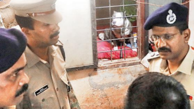 Kerala ‘drug dealer’ trains dogs to bite those in khaki, flees as cops fend off canines