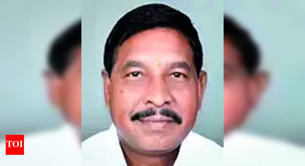Ticket: Mla Bapu Rao Quits Brs, May Join Cong | Hyderabad News - Times ...