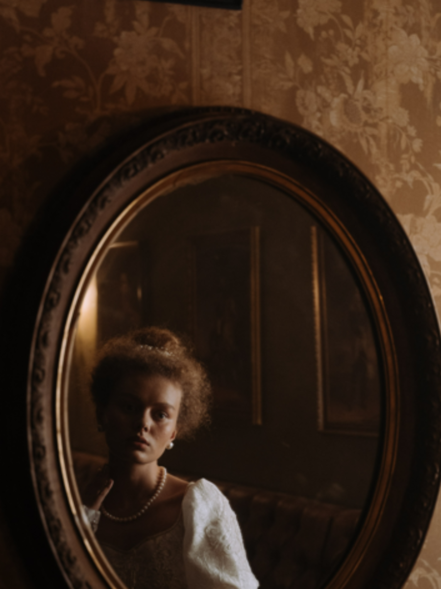 Dos And Dont's Of Putting Mirrors In The House Times Now