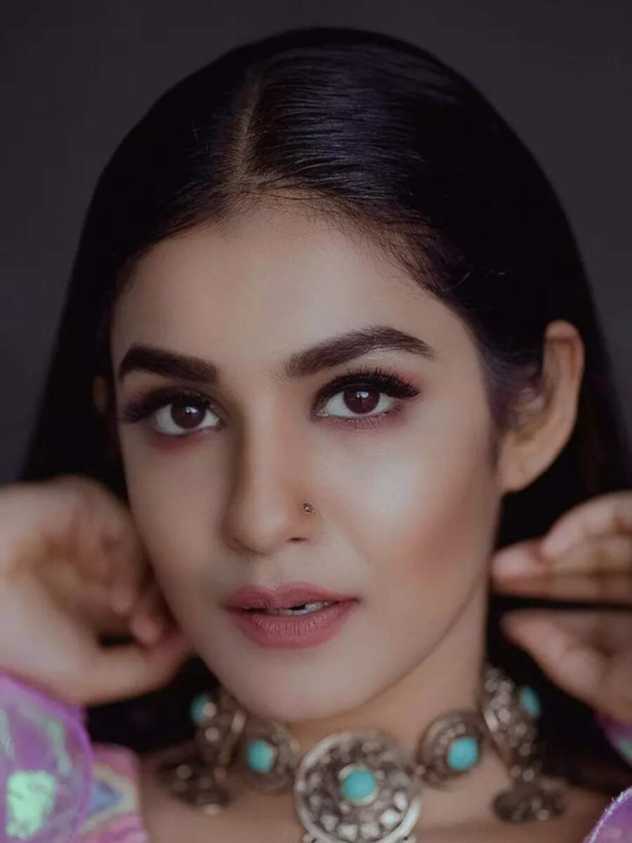 Stunning looks of Sithara Vijayan Times of India