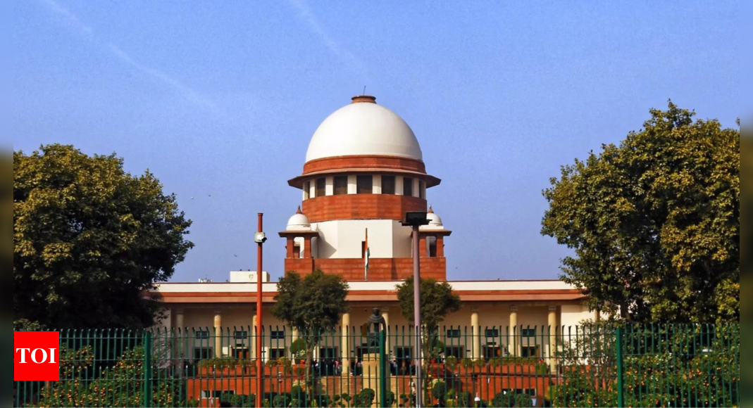 Supreme Court Judges Appointment: SC warning to centre to clear judiciary appointment by October 9 | India News - Times of India