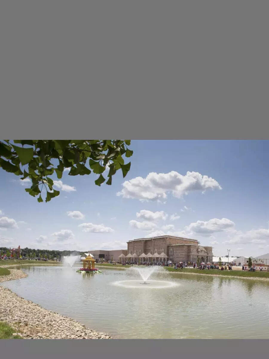 Astonishing facts to know about the largest Hindu Temple in the US