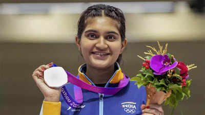 Asian Games: Esha edges out Manu to claim silver in women’s 25m pistol ...