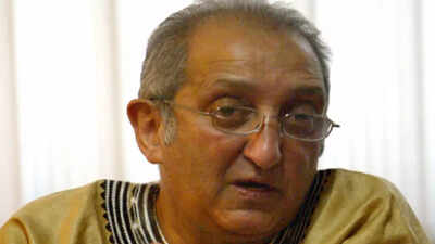 Nelson Mandela: South Africa's anti-apartheid stalwart Aziz Pahad dies ...