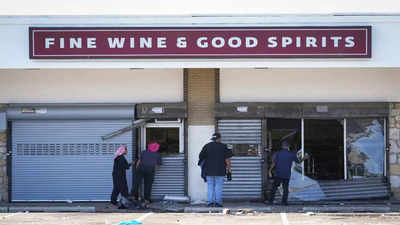 Over 50 arrested after mobs ransacked Philadelphia stores. Dozens of liquor outlets are shut down