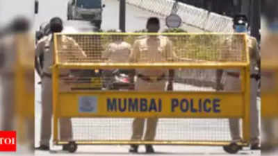 Ganesh Visarjan: 20k cops on bandobast duty in Mumbai today; Thane, Navi Mum police on their toes too