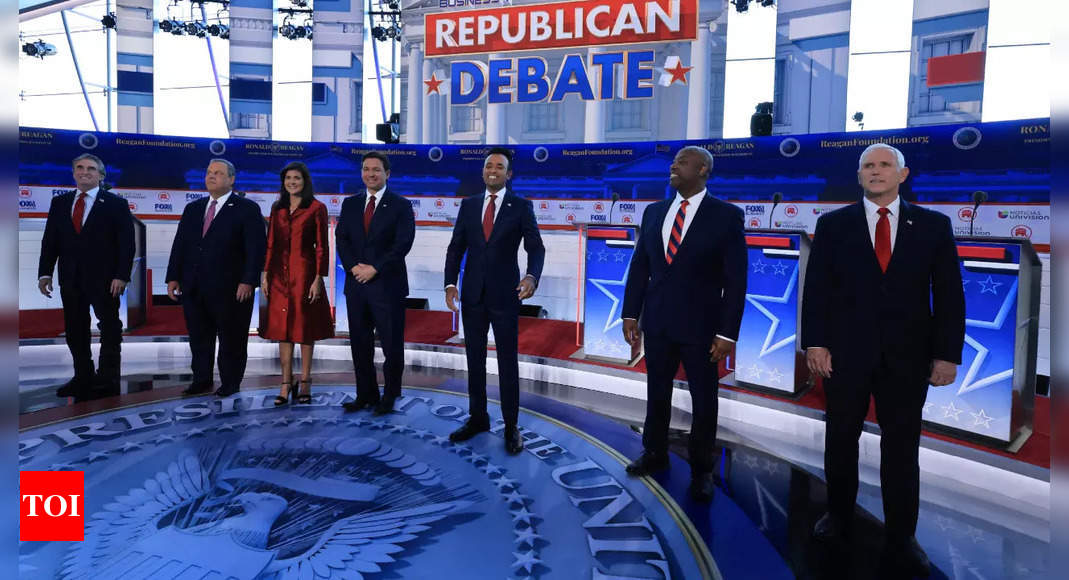 Second GOP Debate: 'Donald Duck' Remark, Barb At First Lady, Bashing ...