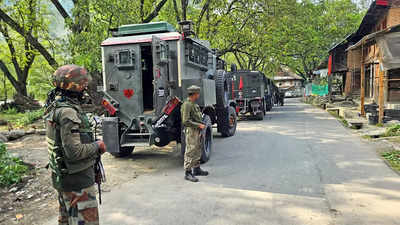 8 labourers injured in explosion in J&K's Anantnag, police rules out terror angle