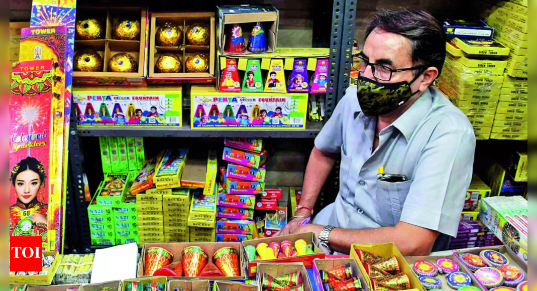 Fire Crackers in Gurgaon 2 hours window for green crackers on Diwali