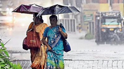 Kerala: Heavy rain to continue, 10 districts on yellow alert