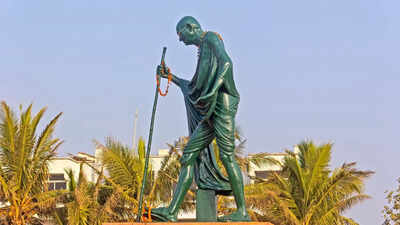 Happy Gandhi Jayanti 2025: Top 50 wishes, messages, quotes and images to share with your loved ones