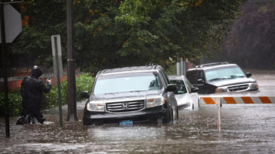 New York flooded by heavy rains, subway partly paralyzed