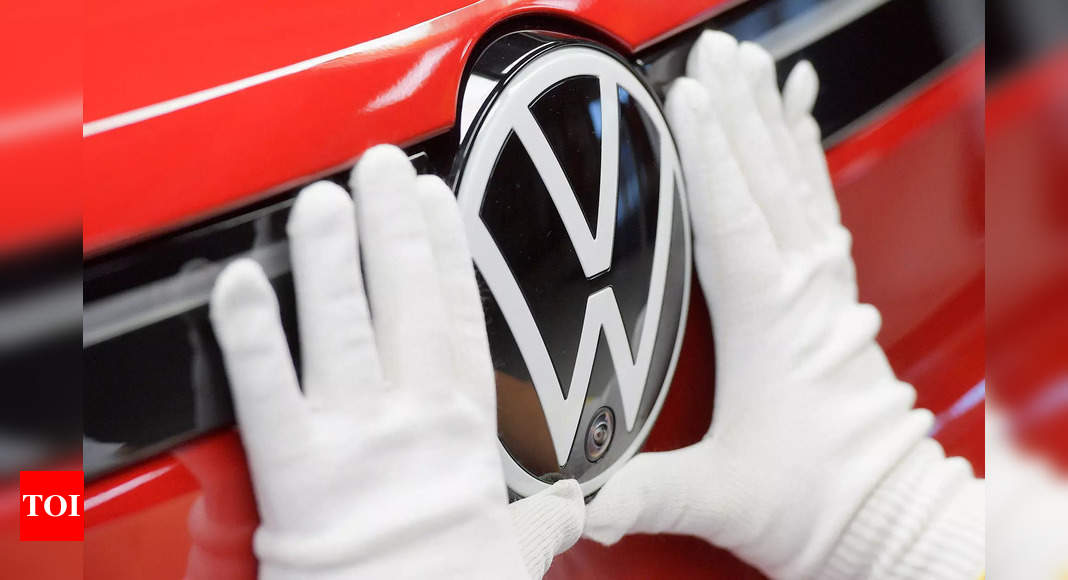 VW Cancels Trinity Factory, Moves Tesla Fighter To Zwickau