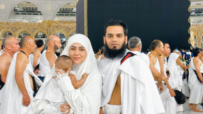 Sana Khan- Anas Saiyad visit Mecca Medina for the first time with their son Tariq Jamil; says 'I manifested this years back'