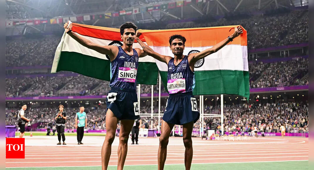 Asian Games: Kartik wins silver, Gulveer claims bronze for India in 10000m | Asian Games 2023 News
