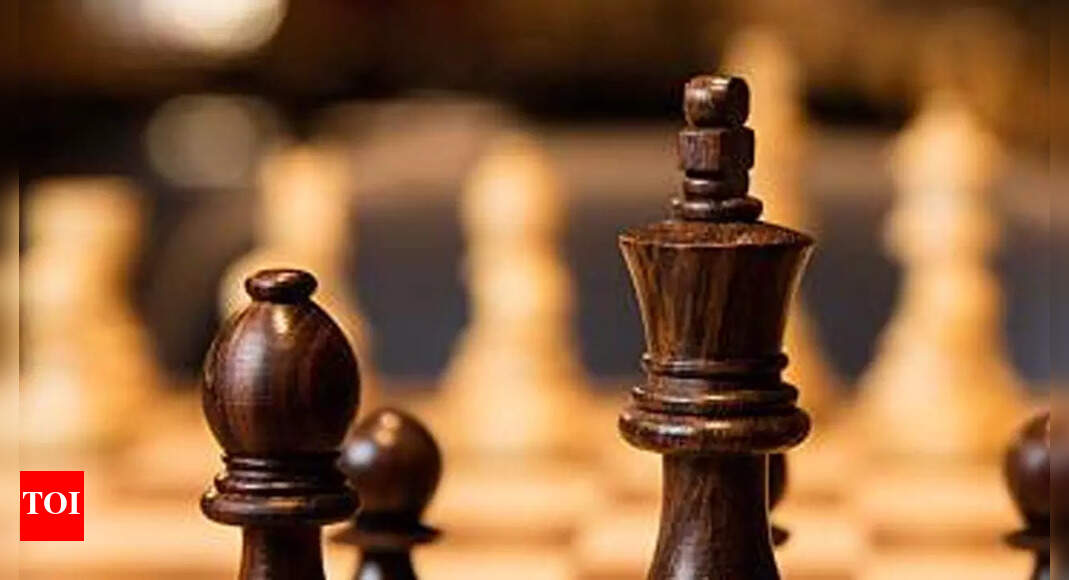 Chess: Seeded players sail smoothly | Chess News - Times of India