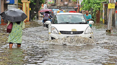 Rainy day floods neighbourhoods in south Kol & pockets in north