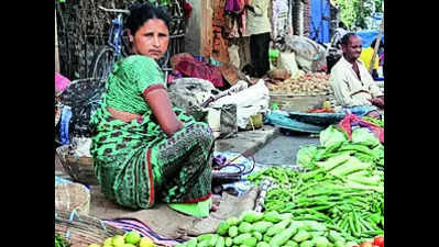 Majority of women fruit, veggie vendors in Ranchi face harassment