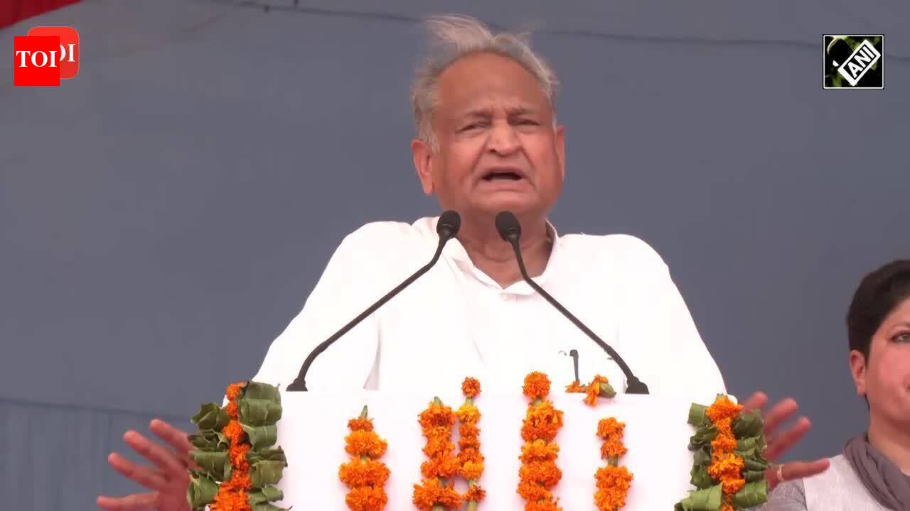 Rajasthan CM Ashok Gehlot unveils projects in Jhunjhunu, claims central government's jitters