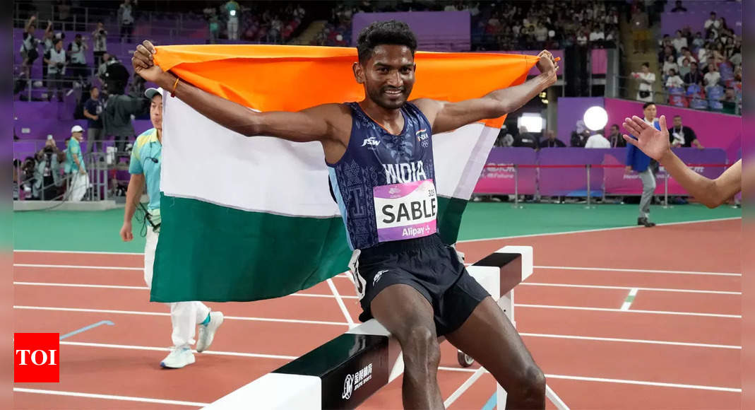 Avinash Sable becomes first Indian man to win Asian Games 3000m steeplechase gold | Asian Games 2023 News