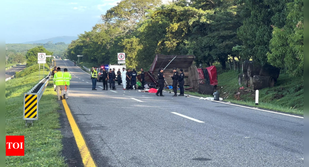 Mexique: 10 migrants cubains tués dans un accident de camion et 17 blessés