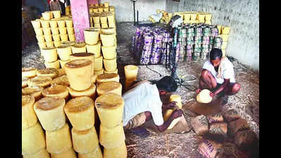 Include Kolhapur jaggery in midday meal plan: APMC to state government