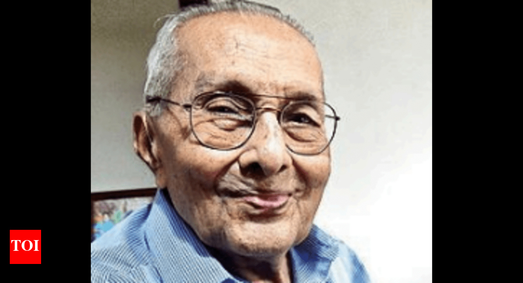 Bengaluru, IAF Veteran, Postcard, Rare Honor, Karnataka, Teachers