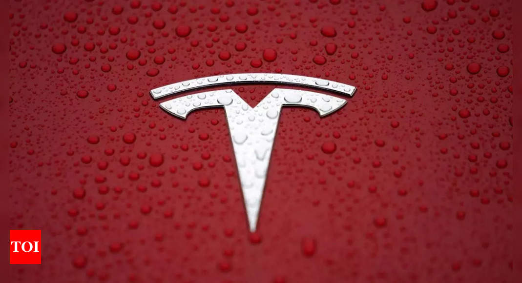 Tesla reports misses estimates for quarterly deliveries; shares fall – Times of India
