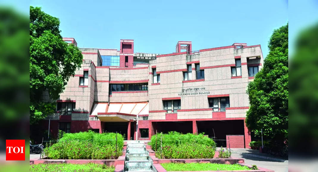 IIT Kanpur Introduces 4 EMasters Programmes For Working Professionals No  GATE Score Required  IIT Kanpur Introduces 4 E-Masters Programmes For  Working Professionals, GATE Score Is Not Required.