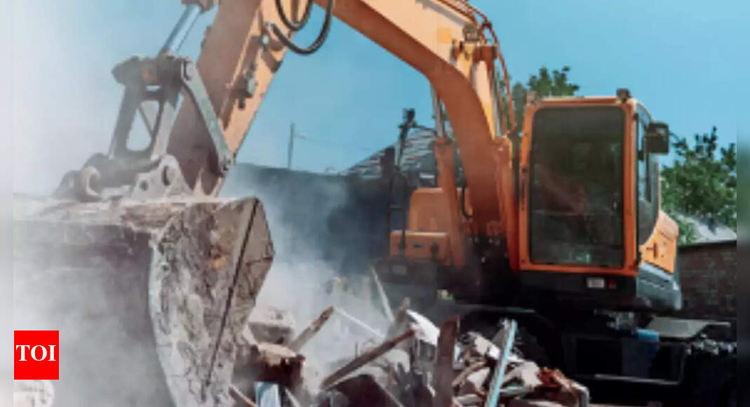 Ujjain rape accused faces bulldozer action; parents protest | Bhopal News