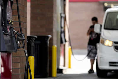 Oil prices dive sharply as US data shows weak demand for gasoline