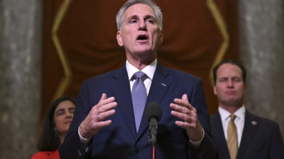 McCarthy to assume Pelosi's Capitol office amid eviction controversy