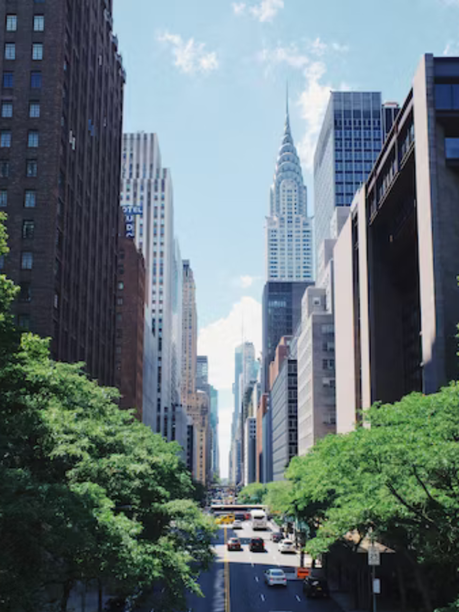 building in new york that has no windows