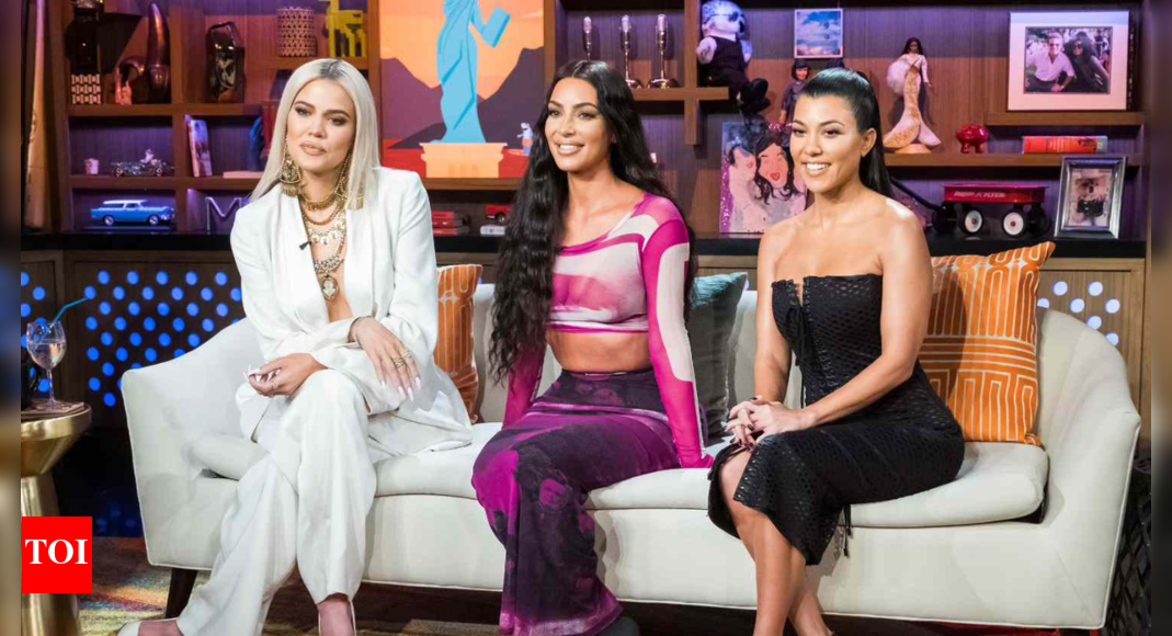 Khloé Kardashian reveals that Kim and Kourtney have a book full of