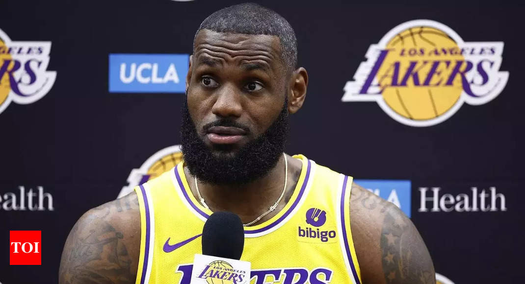 LeBron James Won't Play in Lakers' Preseason Opener vs. Warriors