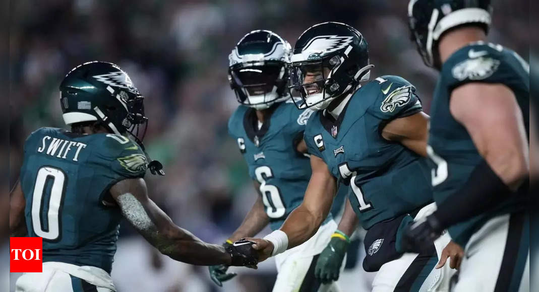 Eagles DBs explain what they have to do when facing 'explosive