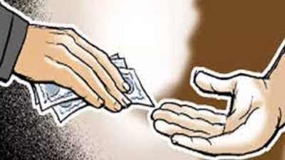 UP: 5 officials caught red-handed accepting bribe in past month