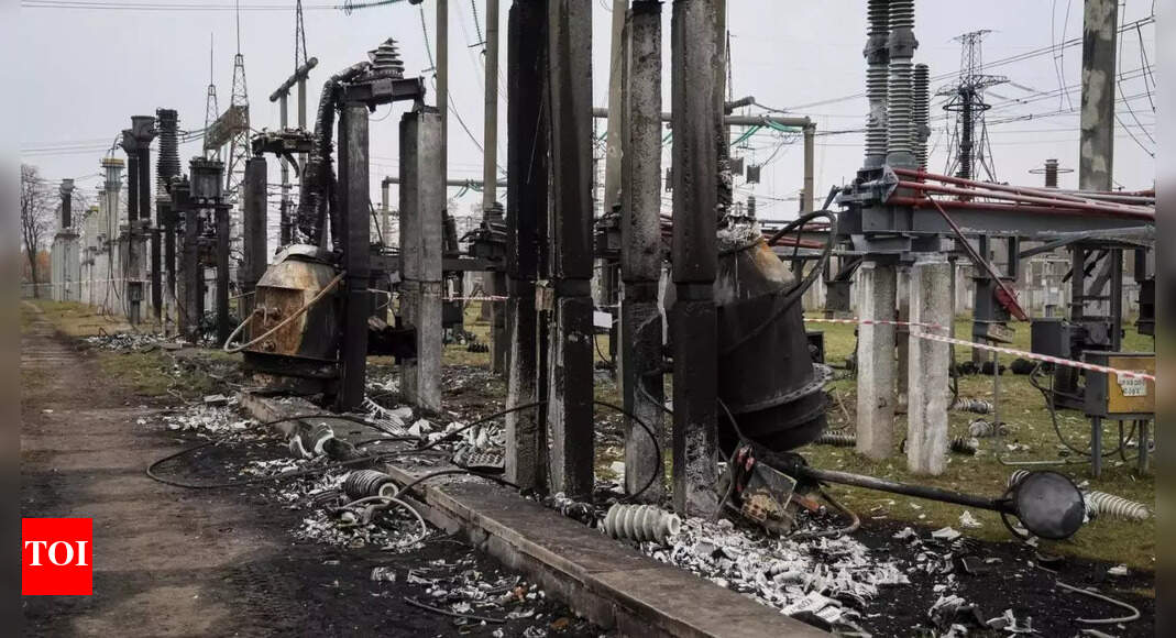 Analysis: Ukraine heads into winter with a hobbled energy system - The ...