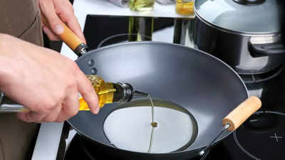 Olive oil for frying: Make a healthy switch in your kitchen with a light oil