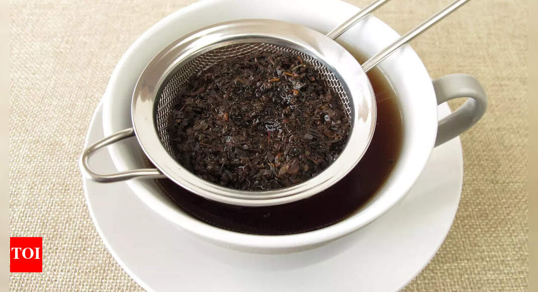 Kitchen Hacks 101 How to clean a tea strainer at home Times of India