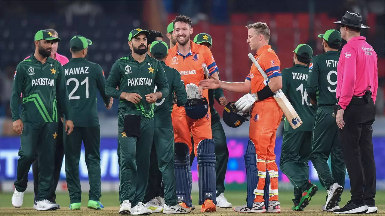 ODI World Cup: Pakistan brush aside Netherlands to make winning start |  Cricket News - Times of India