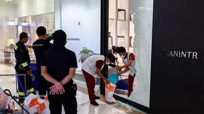Thai police arrest four suspected of selling modified gun to mall shooter