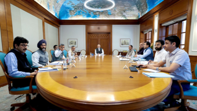 PM Modi reviews progress of announcements made in his Red Fort speech