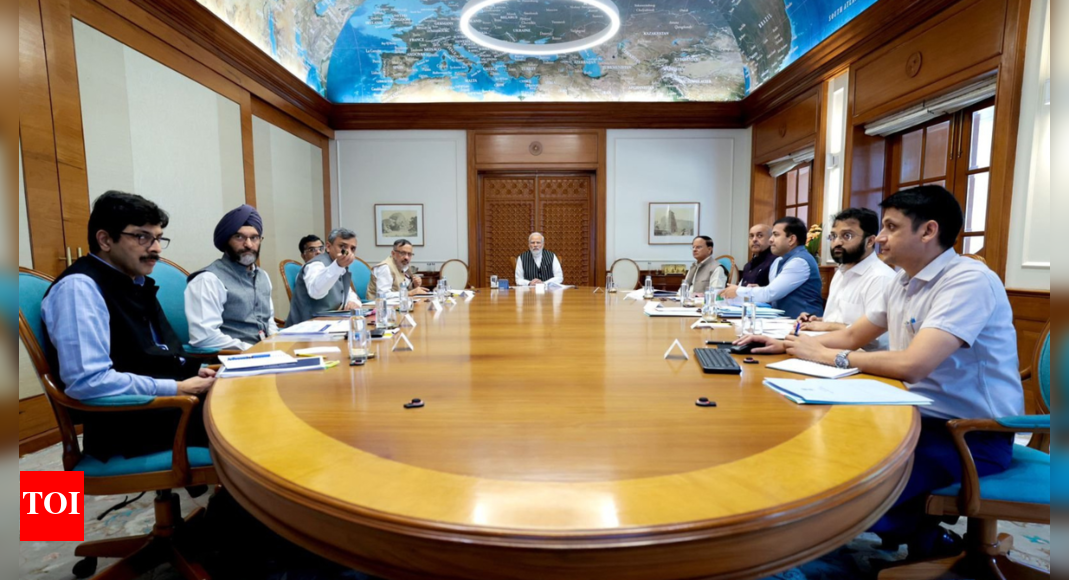 PM Modi reviews progress of announcements made in his Red Fort speech