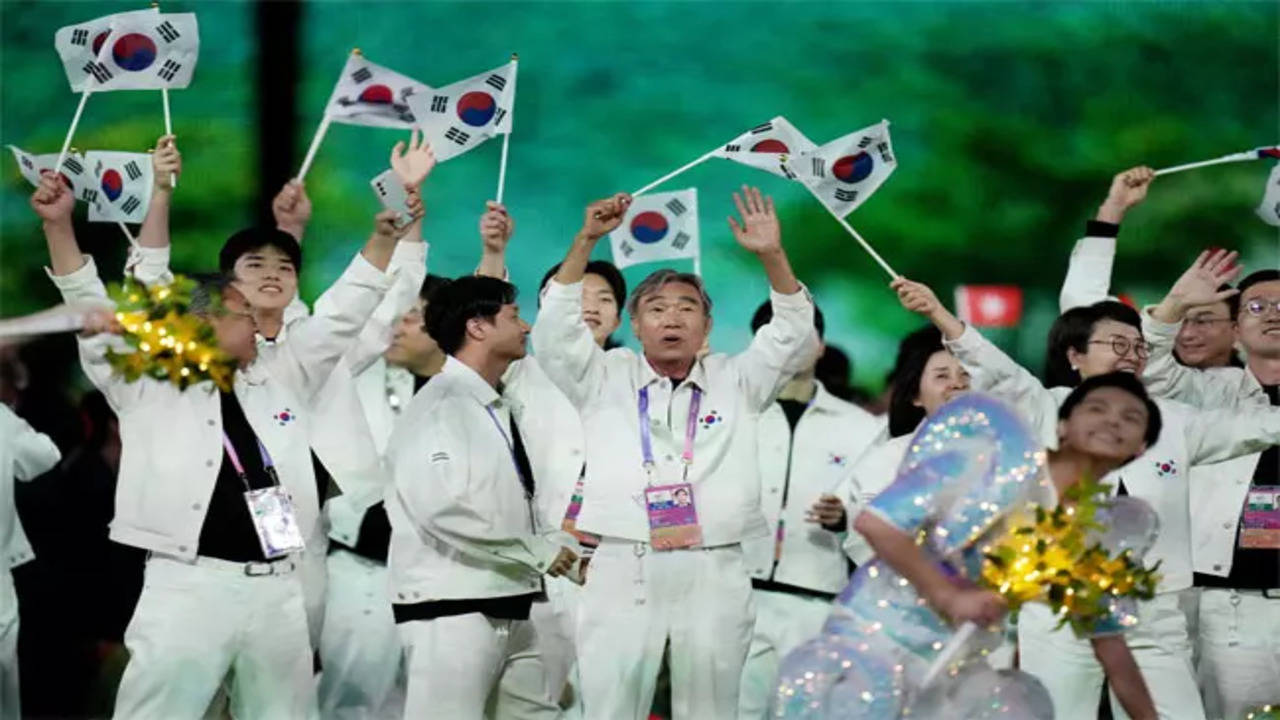 Asian Games 2023: Colourful closing ceremony brings curtains down on  memorable Hangzhou Asian Games