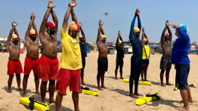 Odisha: Foreign marine safety experts provide training to Puri lifeguards