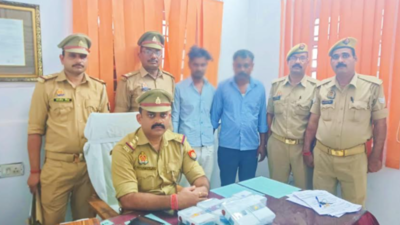 Lucknow: GRP catches two men who preyed upon foreigners and Indians returned from Middle East