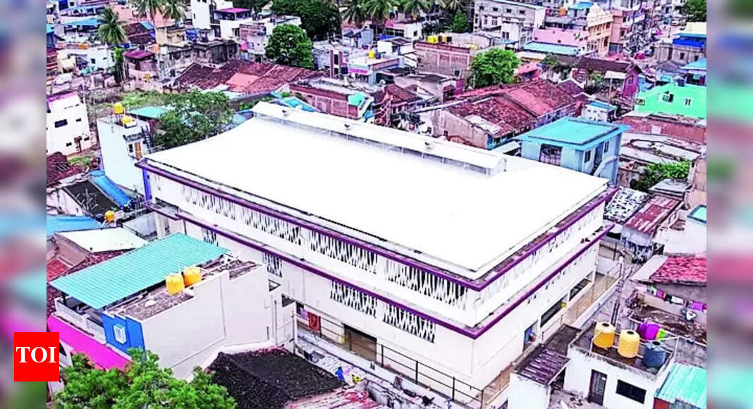 Smart City Fish Market Redeveloped At Ganesh Peth Awaits Vendors