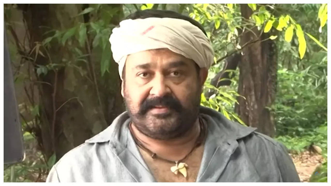 5 reasons to watch Mohanlal's PULIMURUGAN