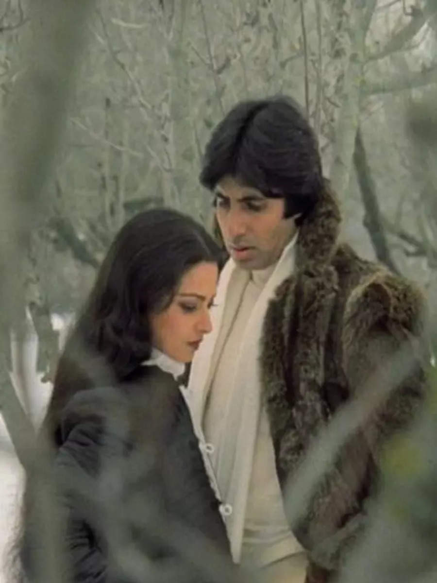 Rekha, Amitabh Bachchan's Chemistry Is Electrifying In THESE Old Pics ...